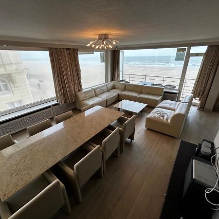 Very Spacious Family Apartment With Seaview T16 Остенде Экстерьер фото