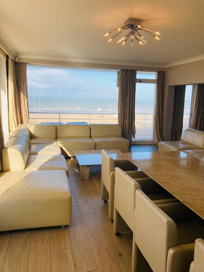 Very Spacious Family Apartment With Seaview T16 Остенде Экстерьер фото